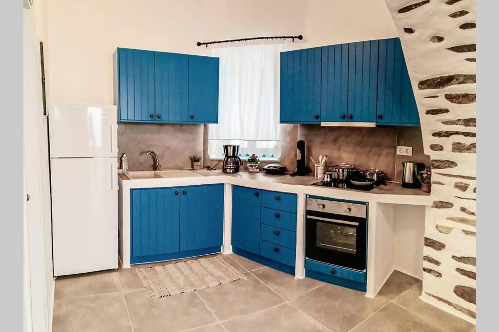 Kostos House Blue Apartment Bagian luar foto